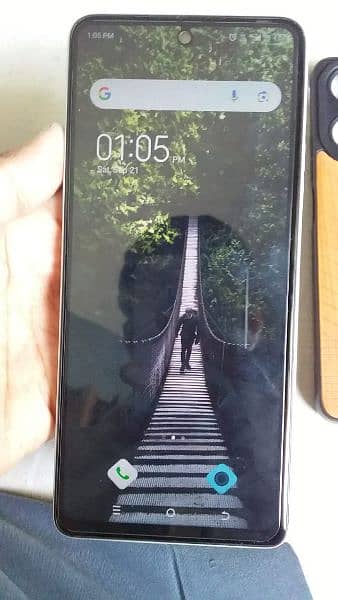 Tecno spark 10 pro for sale in mint condition 2