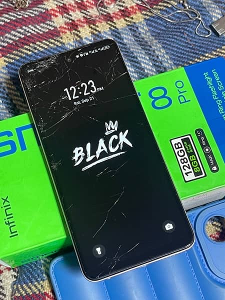 INFINIX SMART 8 PRO 3