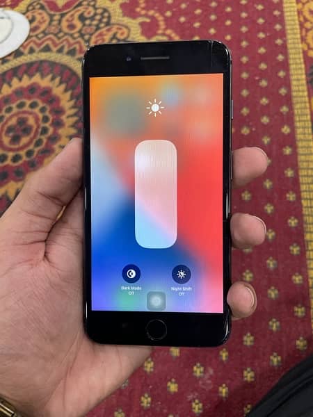 IPHONE 8plus 64GB non pta glass crak finger disble and sound speakr 3