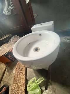 2x Vanity Basin and 1x Washroom Seat