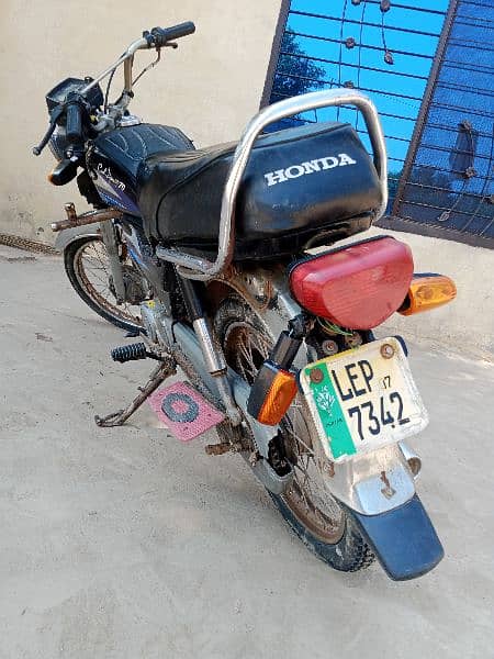 Honda 70cc Bike model 2007 For sale 5