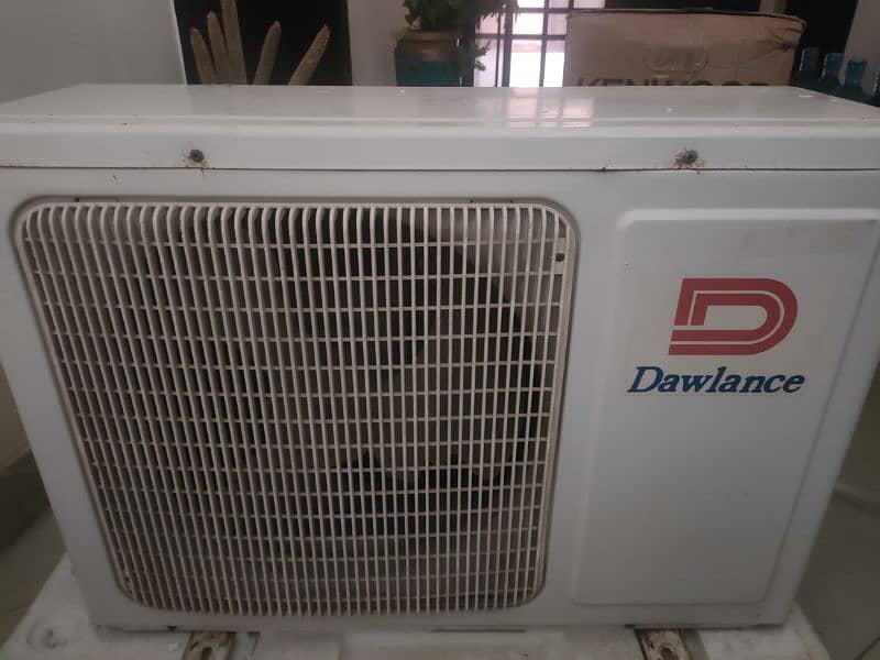 Dawlance 1-Ton split Air conditioner 3