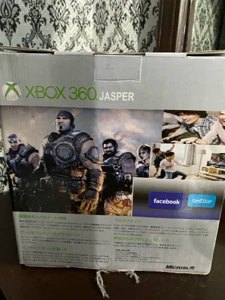 XBOX 360(Jasper)256 GB with 3 wireless controllers 11