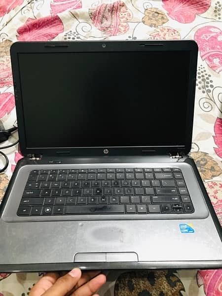 Core i3 ( first generation ) laptop 2