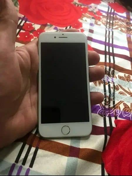 iphone 7 32gb Pta Proved 10/9 factory unlocked 2