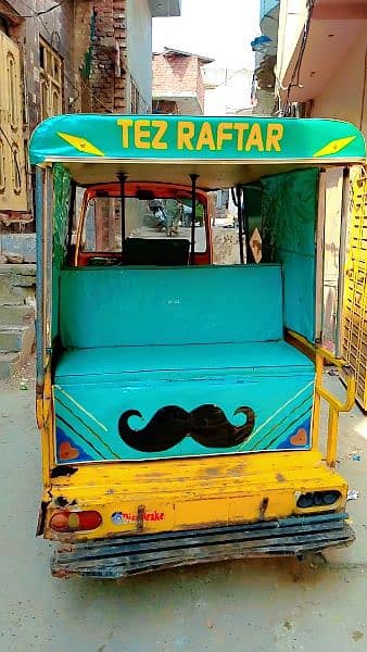 Rickshaw CNG 4