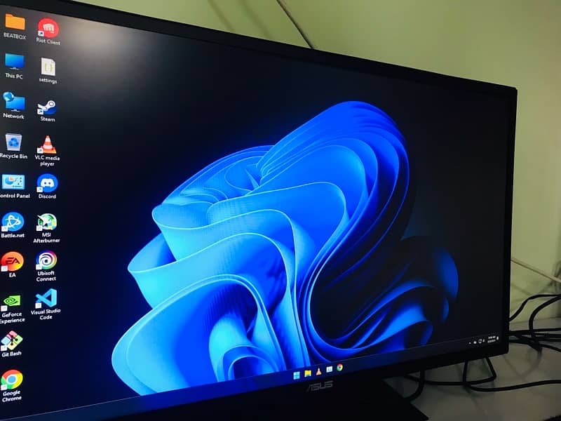 Asus vg245h 1ms 75hz Gaming Monitor 2