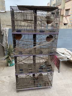 4 Portions Cage For Sale With Equipment 0