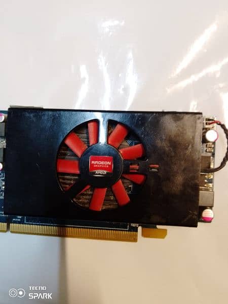 AMD RADEON HD 7570 1 GB DDR5 128 BIT 2