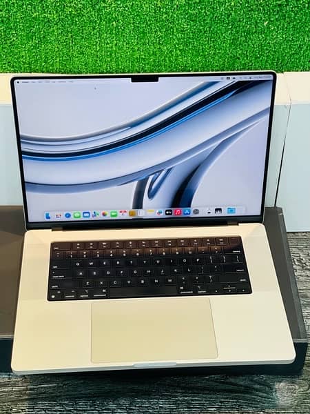 Macbook Pro 2021 M1 Pro 16”inch 16/512 6