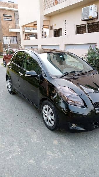 Toyota Vitz 2007/13 Total original condition new shape 3