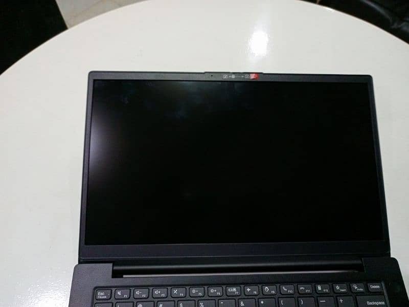 lenovo v14 3