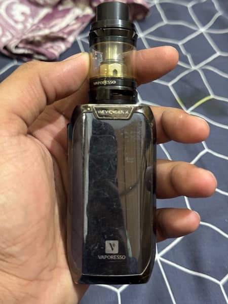 Vaporesso Revenger X 220W vape/pod 2