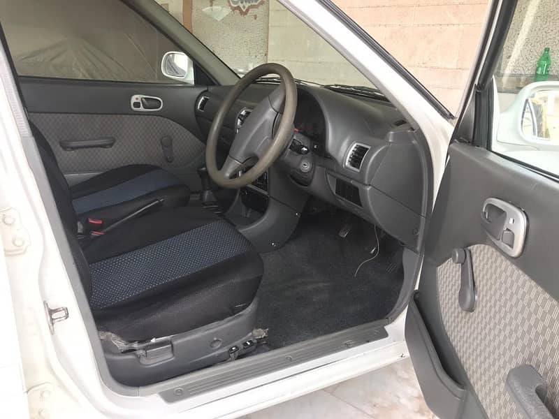 Suzuki Cultus VXL 2017 3