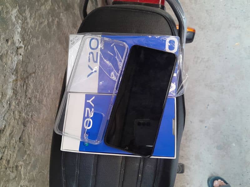 Vivo Y20 4/64 with box glass change ha bs 1