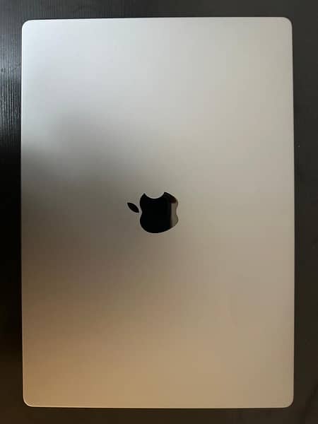 Apple MacBook Pro M1 16 inch 1