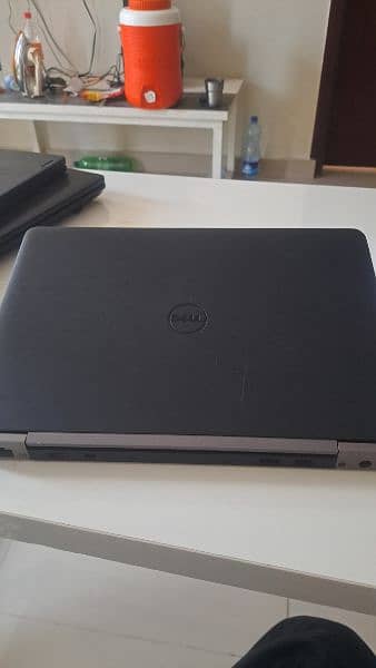 Dell Core i7, 6th Generation 3