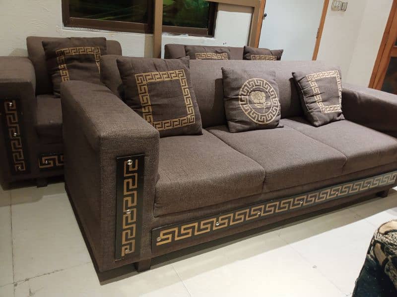 slightly used sofa set 3 2 1 seater call 03124049200 8