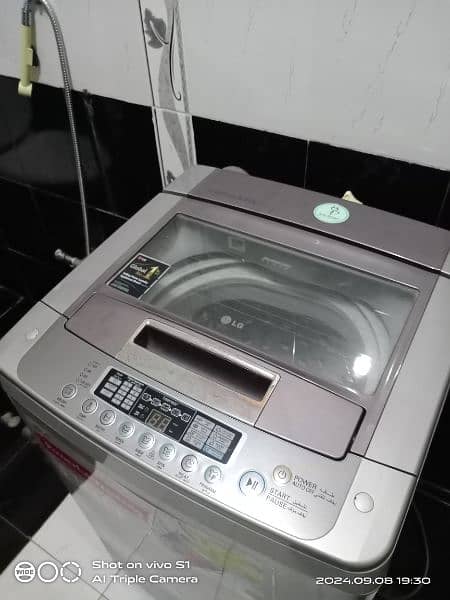 (IMPORTED) LG (TOP LOAD) AUTOMATIC WASHING MACHINE (8KG) 2