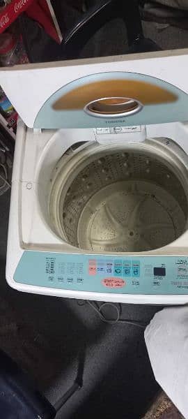 Full automatic Washing machine like new all working 3