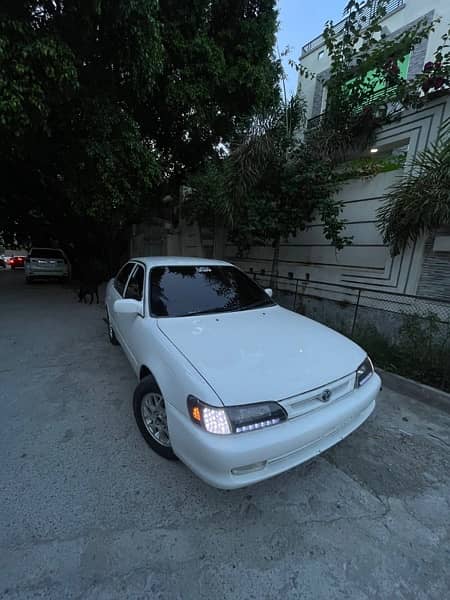 Toyota Corolla 2.0 D 1998 7