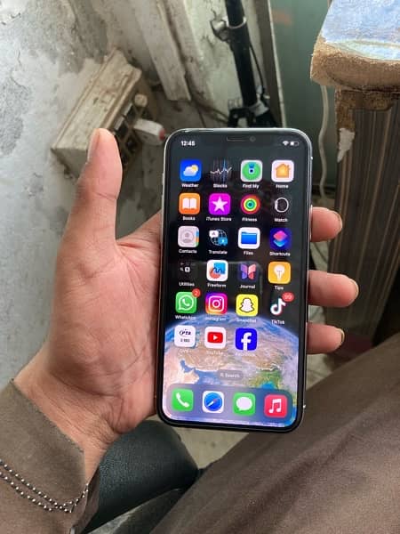 iPhone 11 Pro 64gb non pta 3