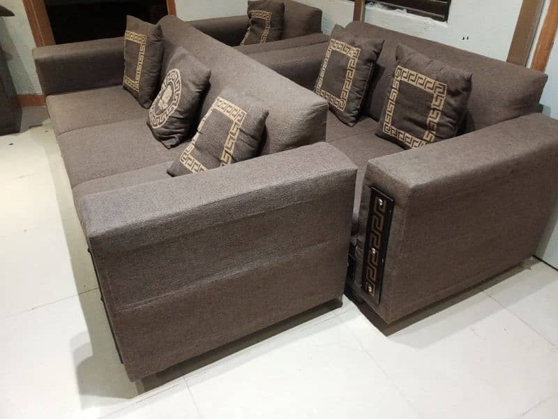 slightly used sofa set 3 2 1 seater call 03124049200 6