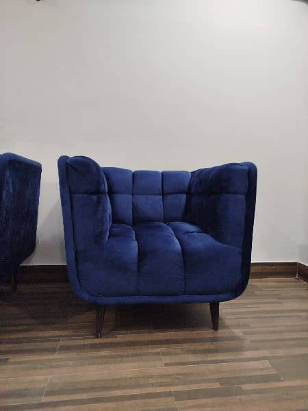 5 seater box shaped blue sofa set 3