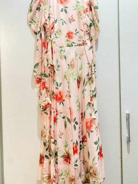 western dress/ modest / full sleeves / peach / floral 1