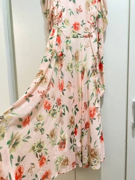 western dress/ modest / full sleeves / peach / floral 2