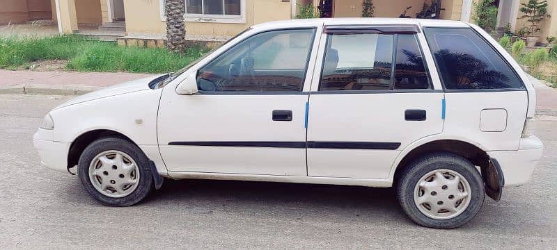 Suzuki Cultus VXR 2012 4