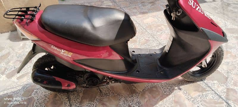 Suzuki scooty 49cc 11