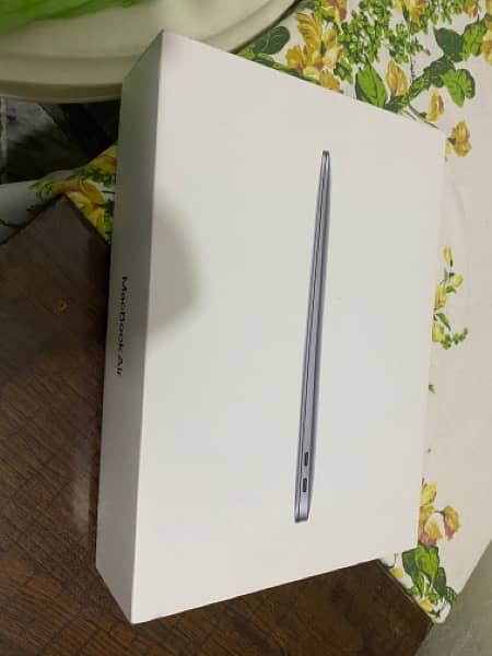 Apple MacBook Air MGN63 M1 Chip 8GB RAM 256GB SSD 13 Inches  (2020) 2