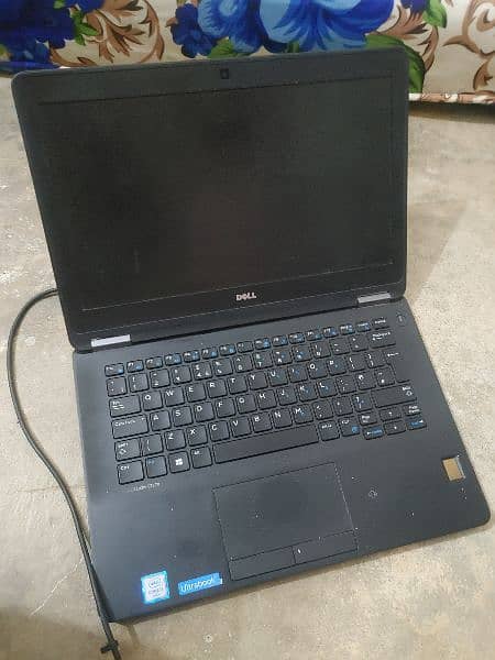 Dell Core I 5 6th gen Ultrabook 2