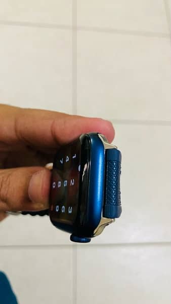 Apple Watch Series 6 44MM 4