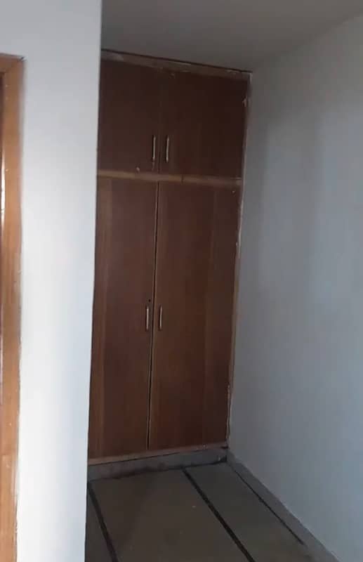 1bed Flat For Sale In Pwd Near Alnoor Chemist 3