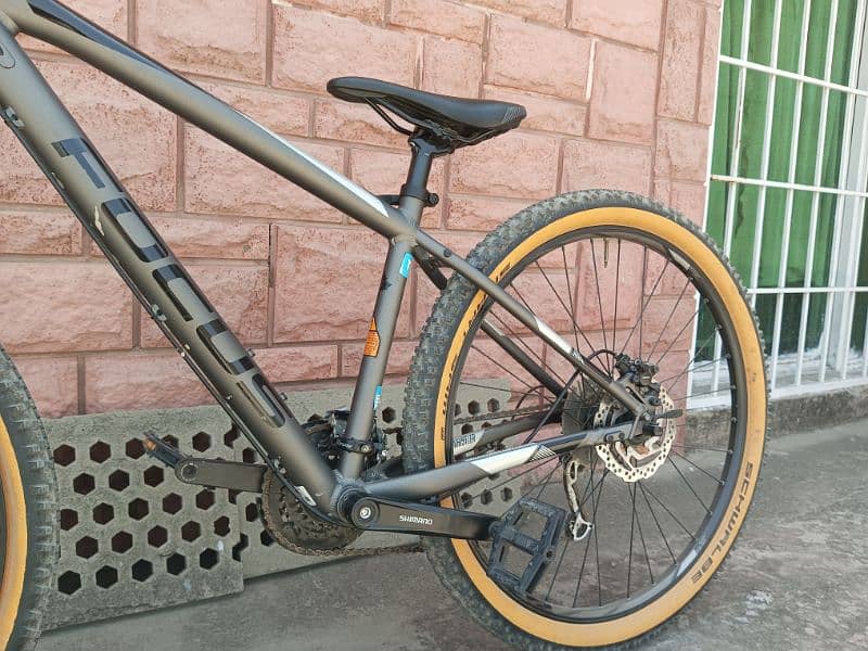 new condition imported bicycle 8