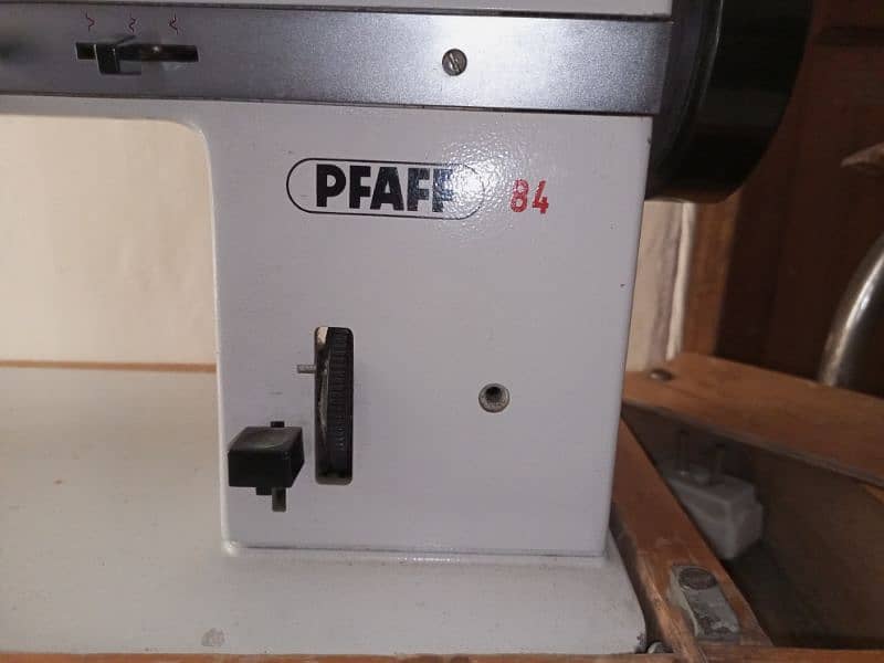 Pfaff 84 1