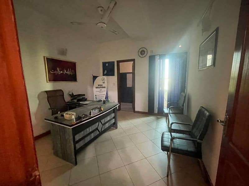 2 Rooms 850 Sq. Ft. Flat On Rent In G13/3 1