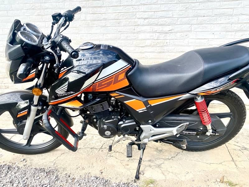 Honda CB 150f 2023 5