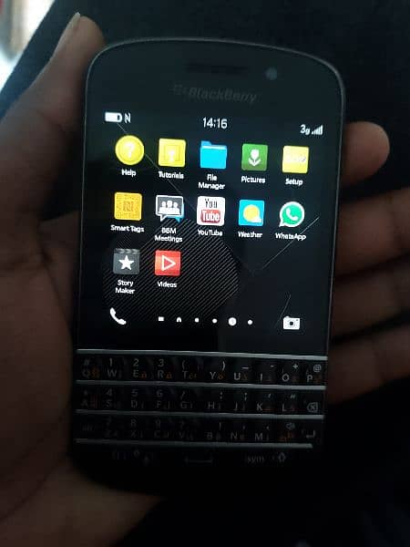 blackberry Q10 2GB/16gb 1