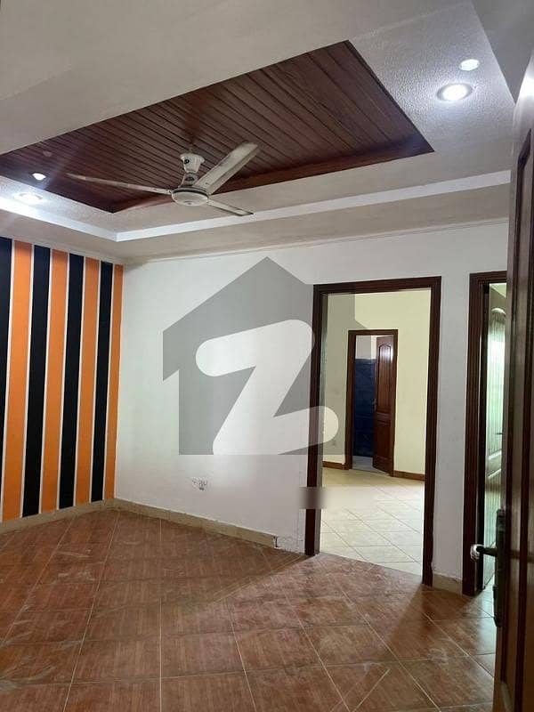 2 rooms 800 sq. ft. flat on rent in G13/3 (unfurnished) 3