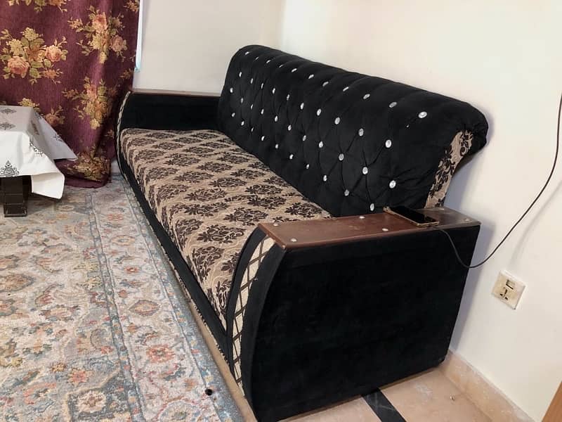 5 Seater Sofa Set for sale 4