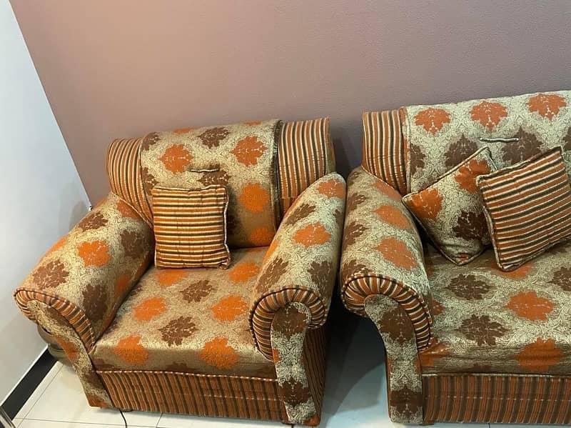 5 seater sofa set + Dewan 2