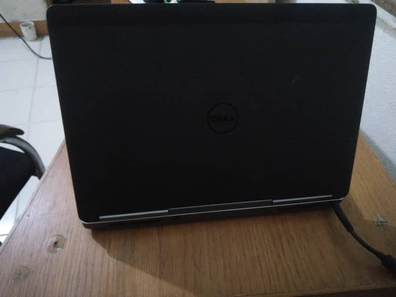 Dell Precision 7520 - Workstation - 32Ram - 4GBNvidia - 500 SSD+500HD 11