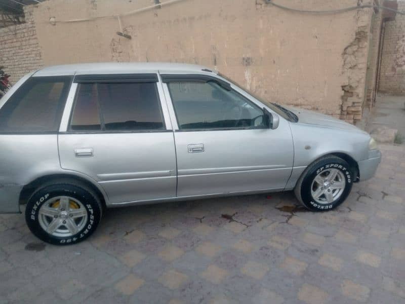 Suzuki Cultus VXR 2000 2