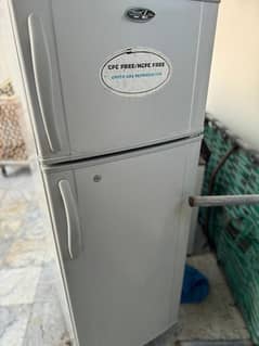 Singer Fridge [Without Gas]