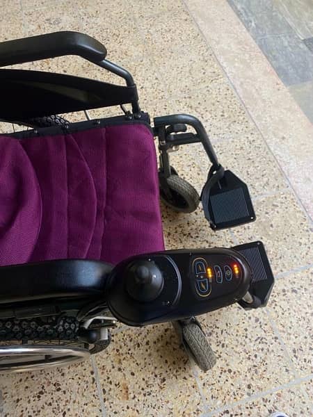 Electric wheelchair 2