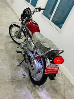 Honda 125 model 2023  salaf satart number03487874738