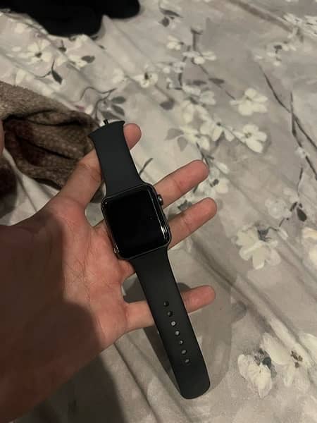 Apple Watch Series 3 (42mm) 3